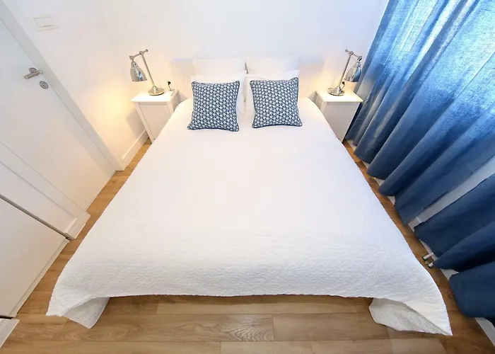 Porat Apartment